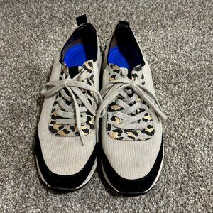 Leopard Metallic Athleisure  Knit Sneaker Tennis Shoes size 10M Kelly + Katie
